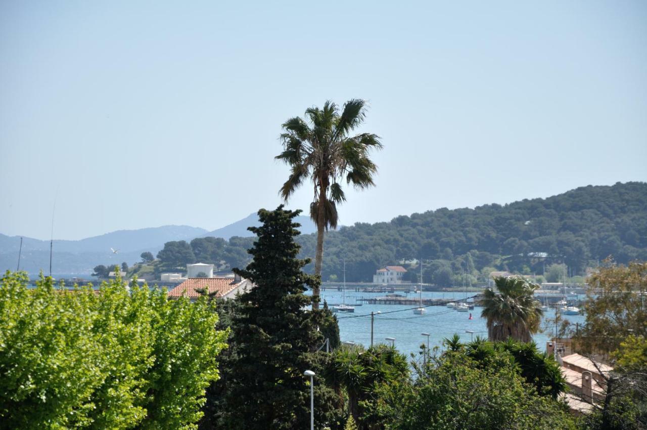 Apartment With Sea View La Seyne-sur-Mer Bagian luar foto